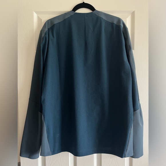 NWOT Lululemon Warp Lite Long Sleeve Crew - Size XL Iron Blue/Night Diver - Picture 8 of 14